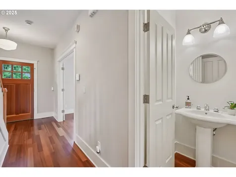 2358 SE 53rd Avenue Portland OR 97215