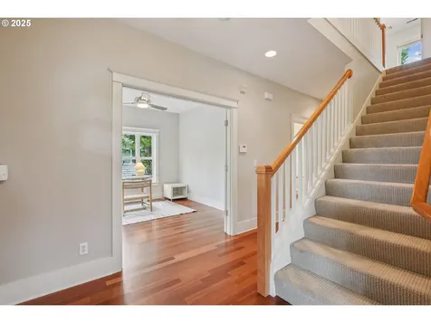 2358 SE 53rd Avenue Portland OR 97215