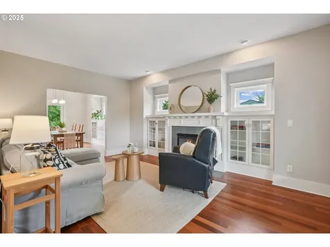 2358 SE 53rd Avenue Portland OR 97215