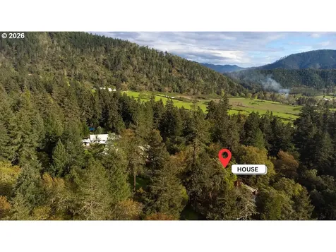 544 Lou Gray Drive Myrtle Creek OR 97457