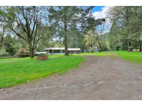 544 Lou Gray Drive Myrtle Creek OR 97457