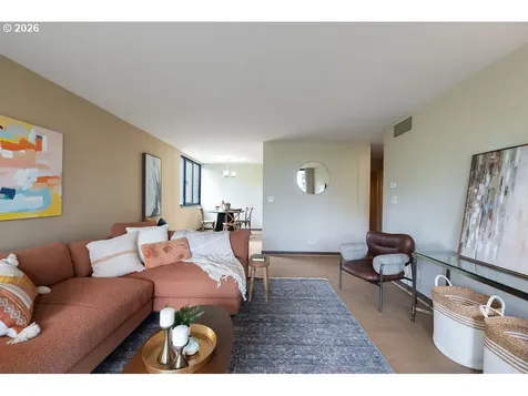 255 SW Harrison Street Portland OR 97201