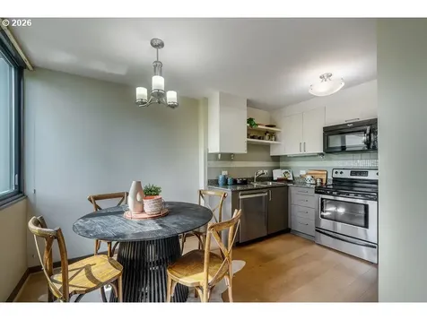 255 SW Harrison Street Portland OR 97201