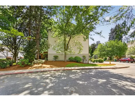 4854 SW 150th Place Beaverton OR 97007