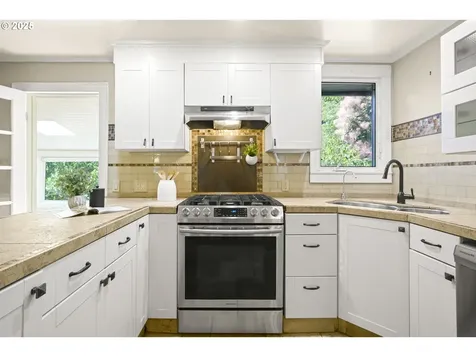 5315 NE 23rd Avenue Portland OR 97211