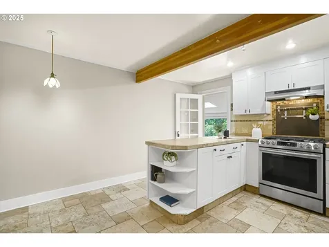 5315 NE 23rd Avenue Portland OR 97211