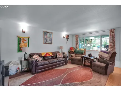 3728 N Alaska Street Portland OR 97217