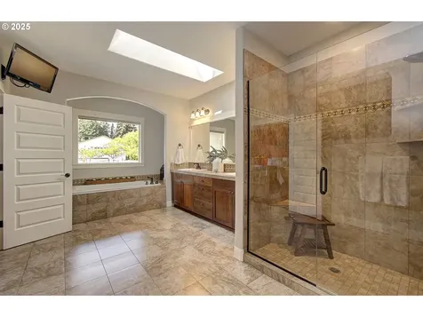 33910 NE 116th Avenue La Center WA 98629