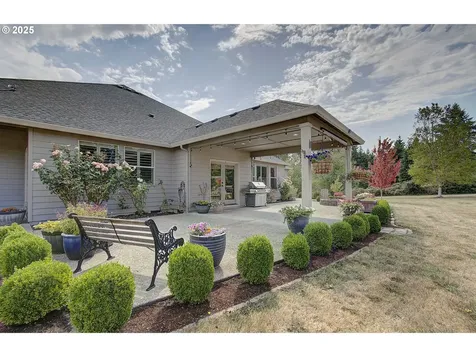 33910 NE 116th Avenue La Center WA 98629