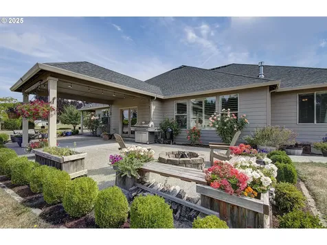 33910 NE 116th Avenue La Center WA 98629