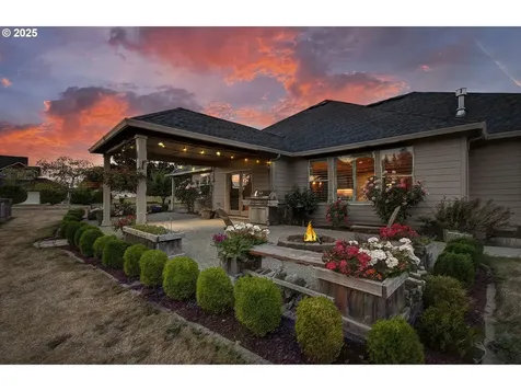 33910 NE 116th Avenue La Center WA 98629