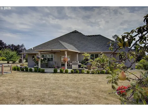 33910 NE 116th Avenue La Center WA 98629