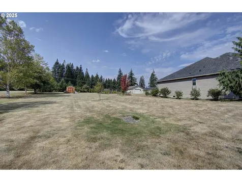 33910 NE 116th Avenue La Center WA 98629