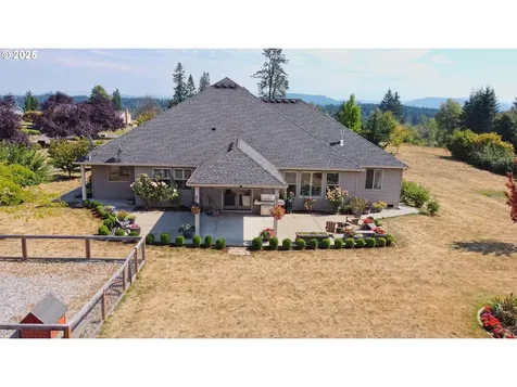 33910 NE 116th Avenue La Center WA 98629