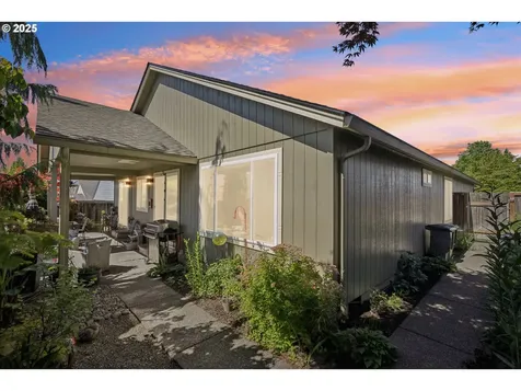 3119 SE 154th Avenue Vancouver WA 98683