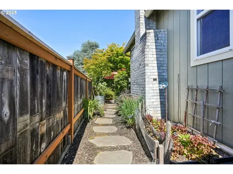 3119 SE 154th Avenue Vancouver WA 98683