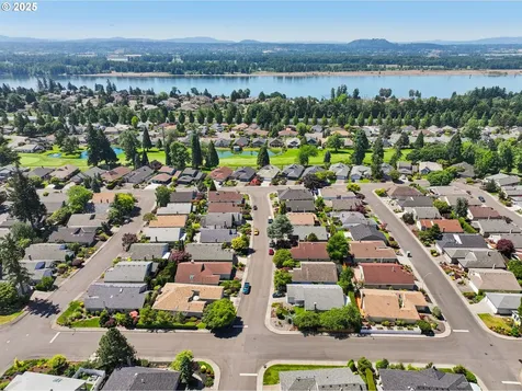3119 SE 154th Avenue Vancouver WA 98683