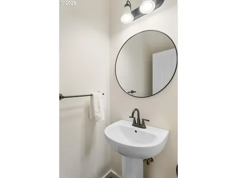 3027 SE Kingswood Avenue Hillsboro OR 97123