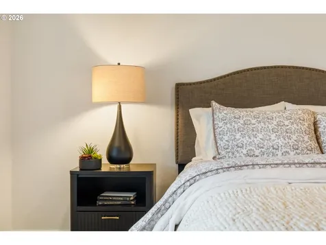 3027 SE Kingswood Avenue Hillsboro OR 97123