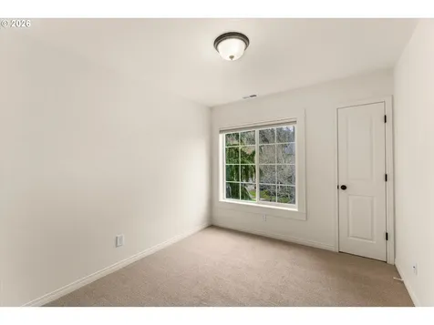 3027 SE Kingswood Avenue Hillsboro OR 97123
