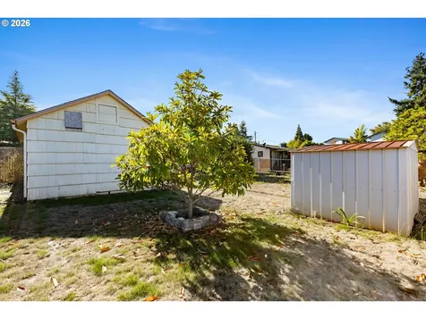 2812 W Sanders Avenue Roseburg OR 97471
