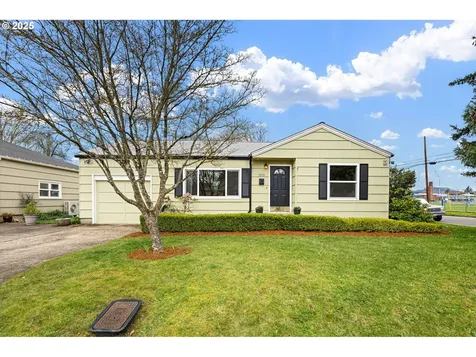1213 Modoc Street Springfield OR 97477