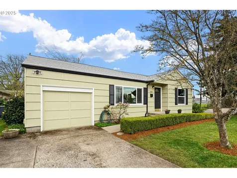1213 Modoc Street Springfield OR 97477