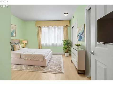 196 SE Spokane Street Portland OR 97035