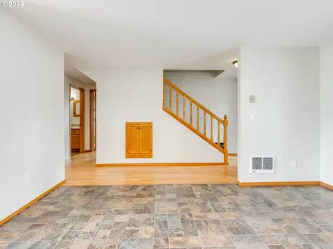 611 NW 4th Place Battle Ground WA 98604