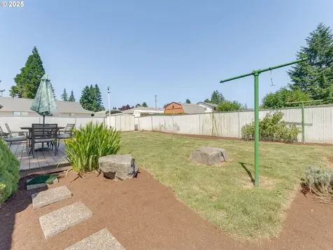 611 NW 4th Place Battle Ground WA 98604