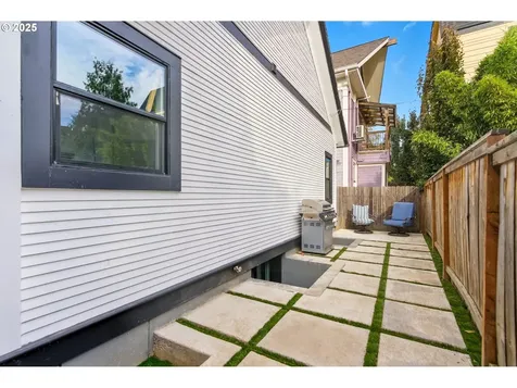 1116 SE Stephens Street Portland OR 97214
