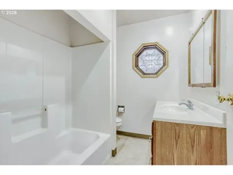 7354 N Wayland Avenue Portland OR 97203
