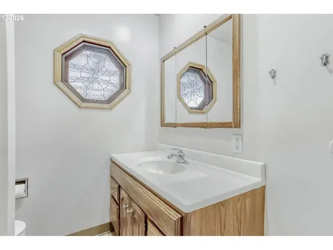 7354 N Wayland Avenue Portland OR 97203