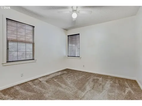 7354 N Wayland Avenue Portland OR 97203