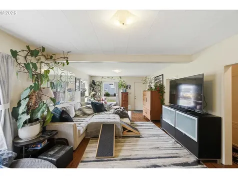 615 Willow Street Myrtle Point OR 97458