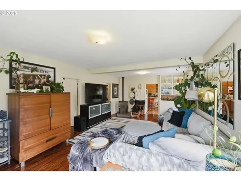 615 Willow Street Myrtle Point OR 97458
