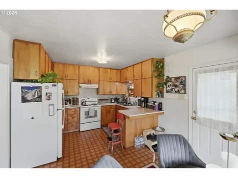 615 Willow Street Myrtle Point OR 97458