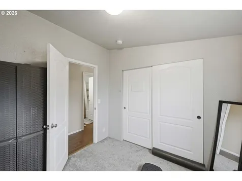 2294 Marion Street North Bend OR 97459