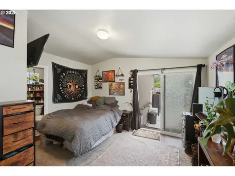 2294 Marion Street North Bend OR 97459