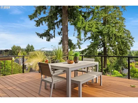3146 NE Alameda Terrace Portland OR 97212
