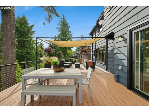 3146 NE Alameda Terrace Portland OR 97212