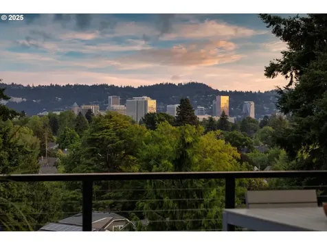 3146 NE Alameda Terrace Portland OR 97212