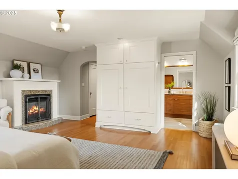 3146 NE Alameda Terrace Portland OR 97212