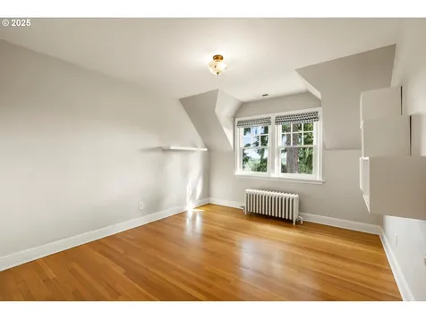 3146 NE Alameda Terrace Portland OR 97212
