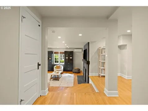 3146 NE Alameda Terrace Portland OR 97212