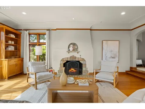 3146 NE Alameda Terrace Portland OR 97212