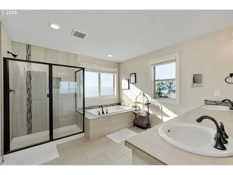 12669 SE Meadehill Avenue Happy Valley OR 97086