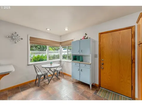 944 SE Kane Street Roseburg OR 97470