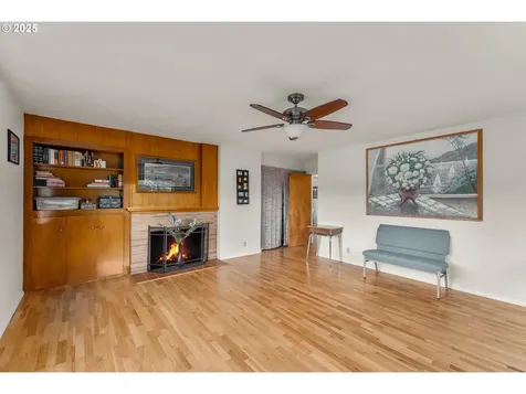 944 SE Kane Street Roseburg OR 97470