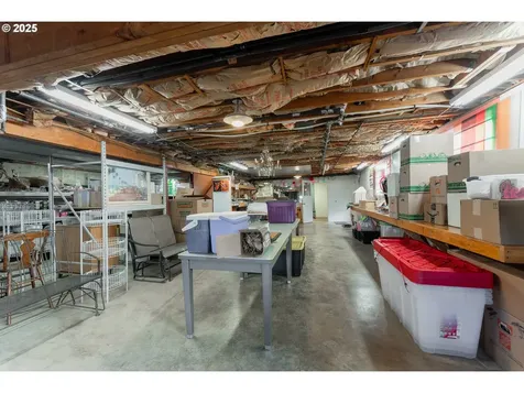 944 SE Kane Street Roseburg OR 97470